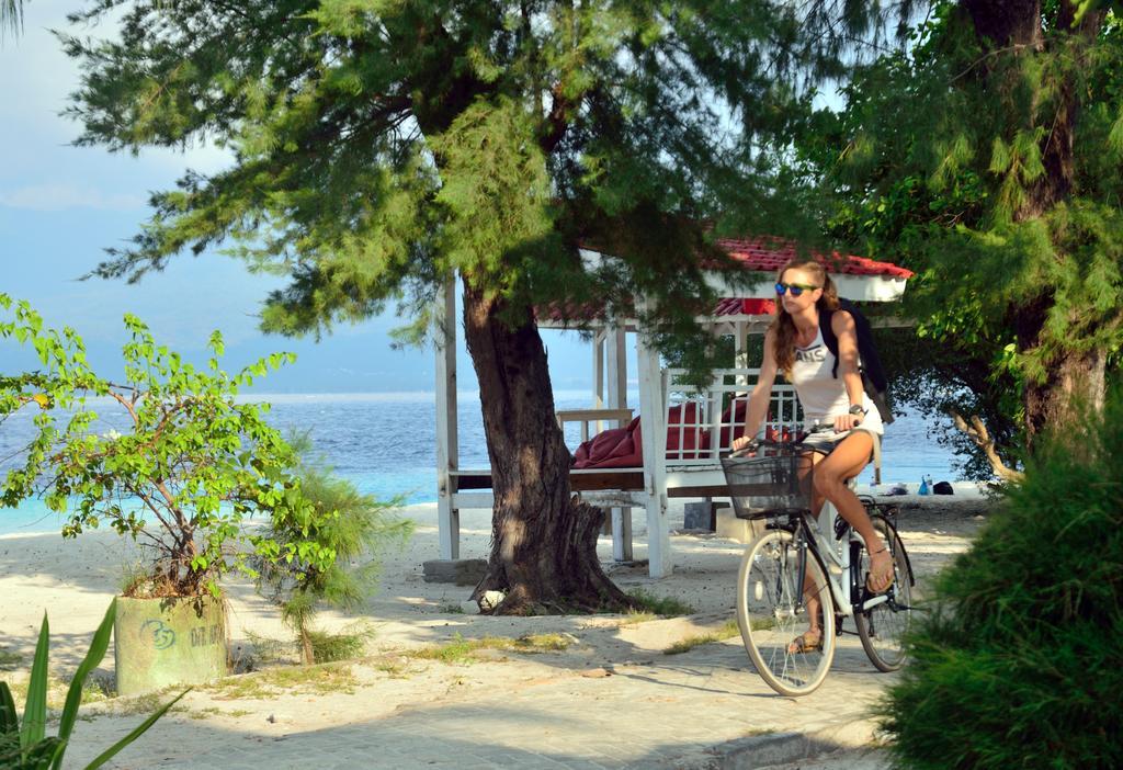 Hotel Gazebo Meno à Gili Meno Extérieur photo